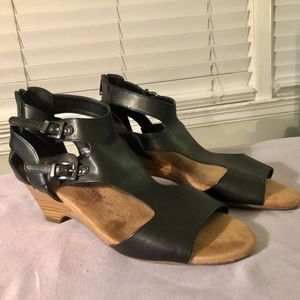 Croft & Barrow®  Womens' Ortholite Wedge Sandal